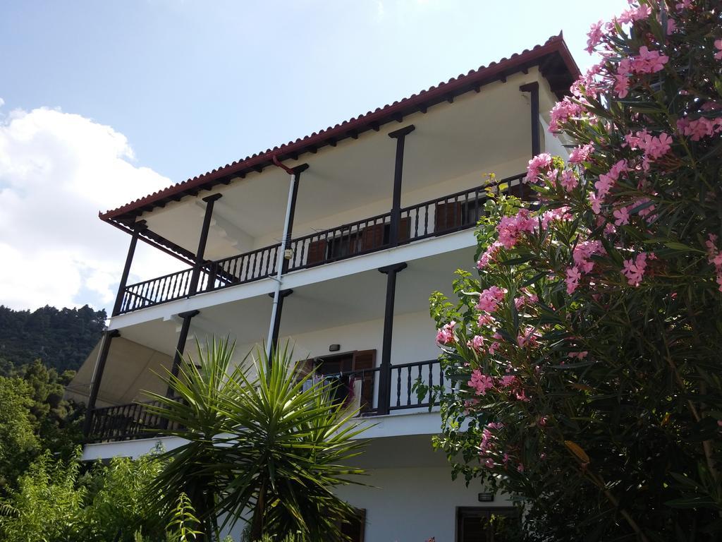 Nikos & Panagiota Apartment Vourvourou Ruang foto